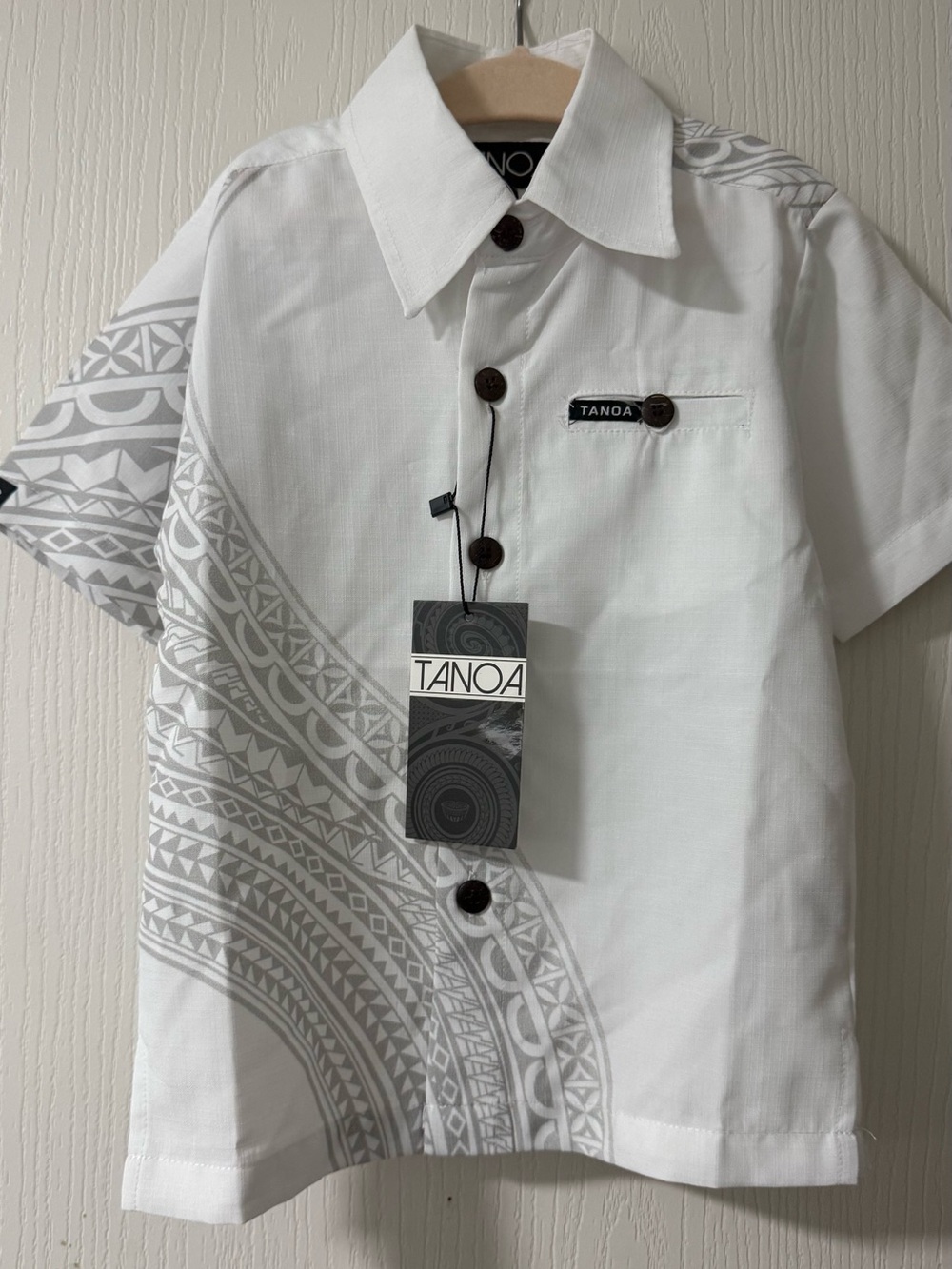 Tanoa White Short-Sleeve Button-Down Shirt with Gray Tribal Print
